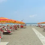 Retreat With Pool *